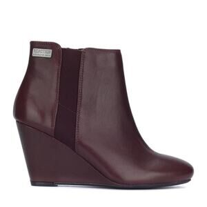 Kenneth Cole Reaction Women's Marcy Wedge Booties NWT Size 8.5
